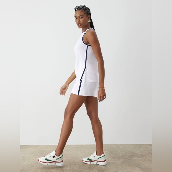 GSTQ Fadeaway Racer Tank Size Small - Picture 4 of 11